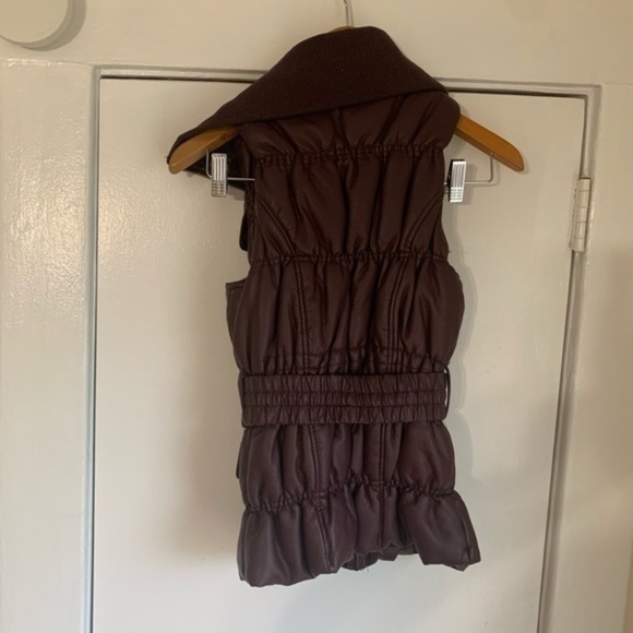 New Look Maroon Bubble Vegan Leather Vest Size Small - Picture 5 of 5